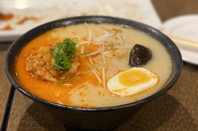 Tosh's Ramen-State Street